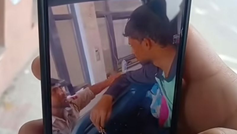 J&K: Cop’s Video Allegedly Collecting Entry Fee From Trucker Goes Viral In Kathua, Probe On