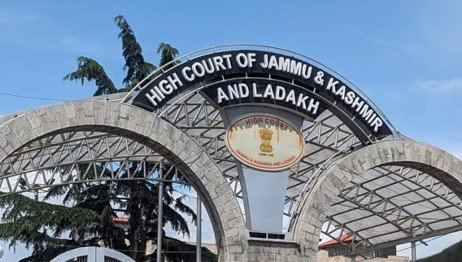 J&K High Court Seeks Clarity On Policy Permitting Azad, Raina To Retain Govt Accommodation
